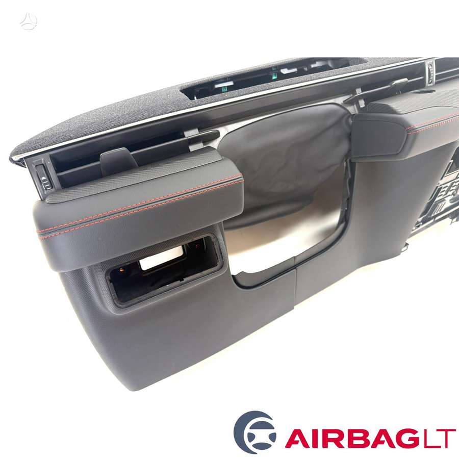 Ford Mustang, MLJ8BA044L00AB, panelė
