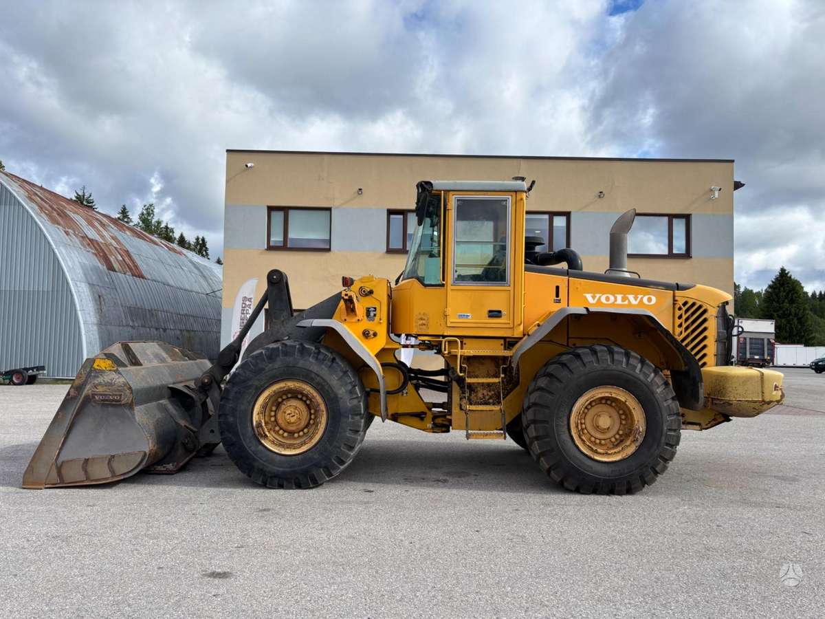 Volvo L110E, frontal loader