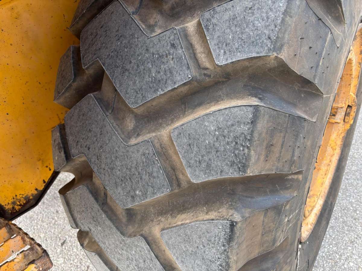 Volvo L110E, frontal loader