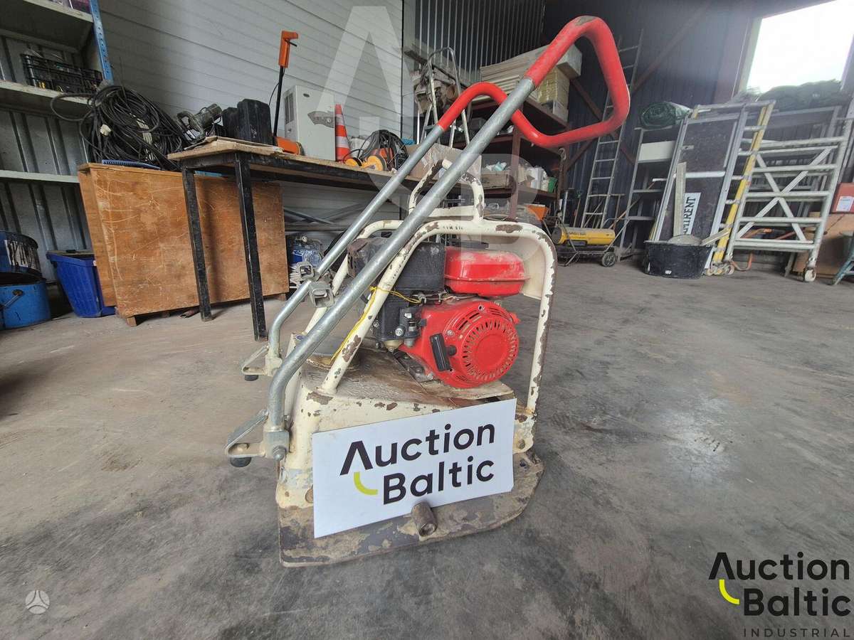 Swepac F 70A, vibrator / compactor