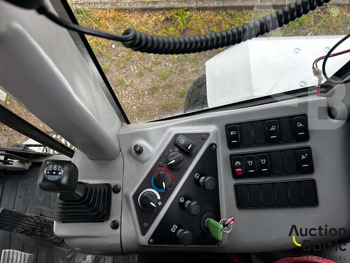 Volvo G 946, grader