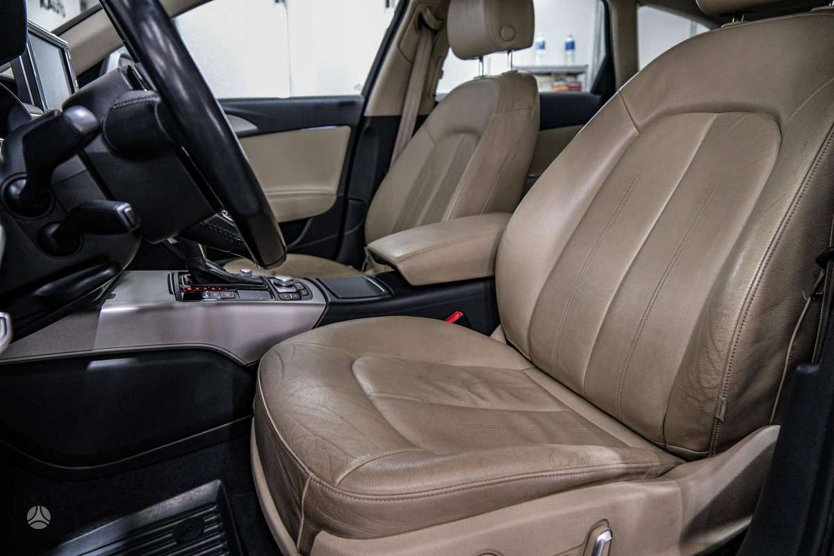 Audi A6 allroad, 3.0 l., Универсал