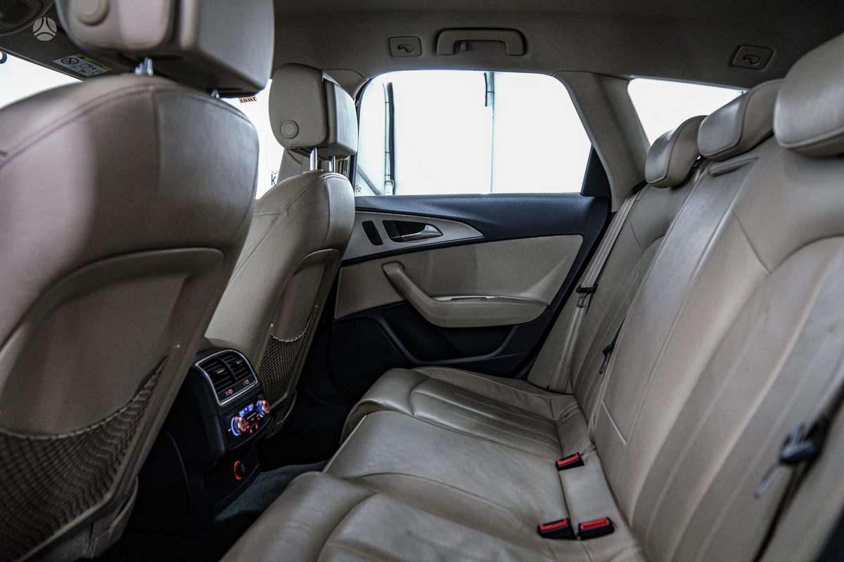 Audi A6 allroad, 3.0 l., Универсал
