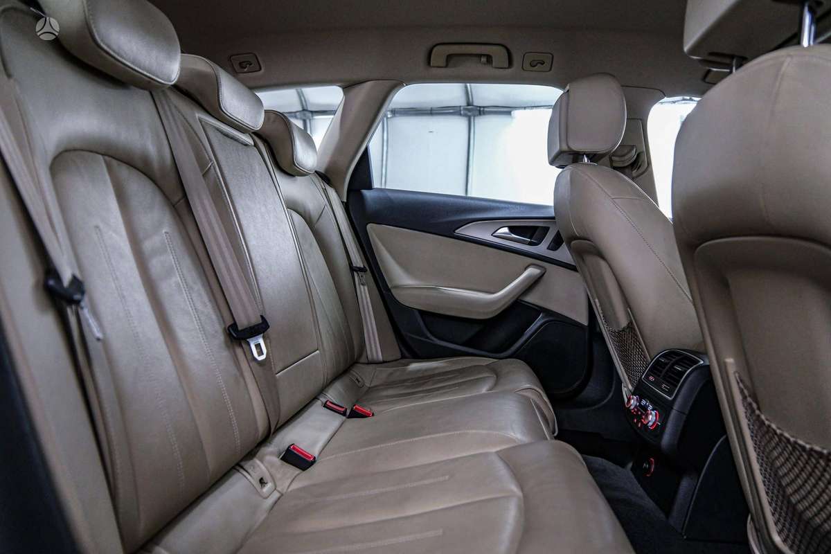 Audi A6 allroad, 3.0 l., Универсал