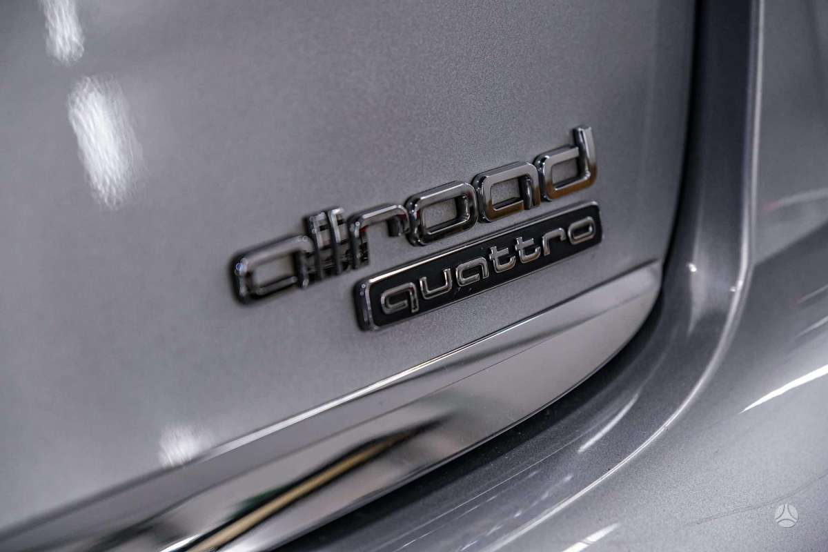 Audi A6 allroad, 3.0 l., Универсал