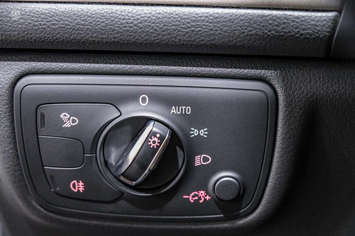 Audi A6 allroad, 3.0 l., Универсал