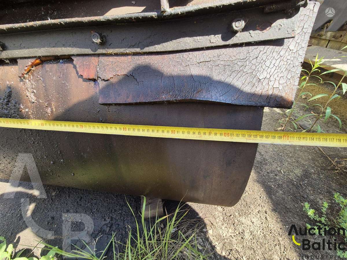 Hamm DV 3.22, vibrator / compactor