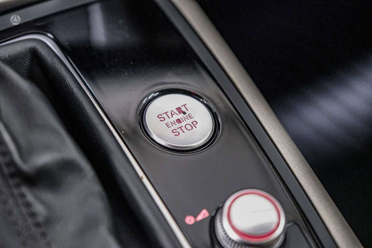 Audi A6 allroad, 3.0 l., Универсал