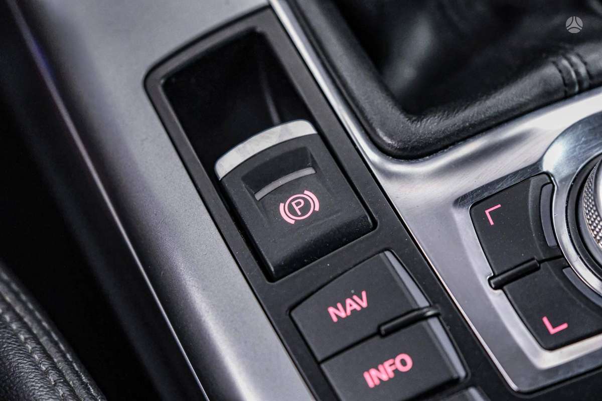 Audi A6, 2.0 l., Универсал
