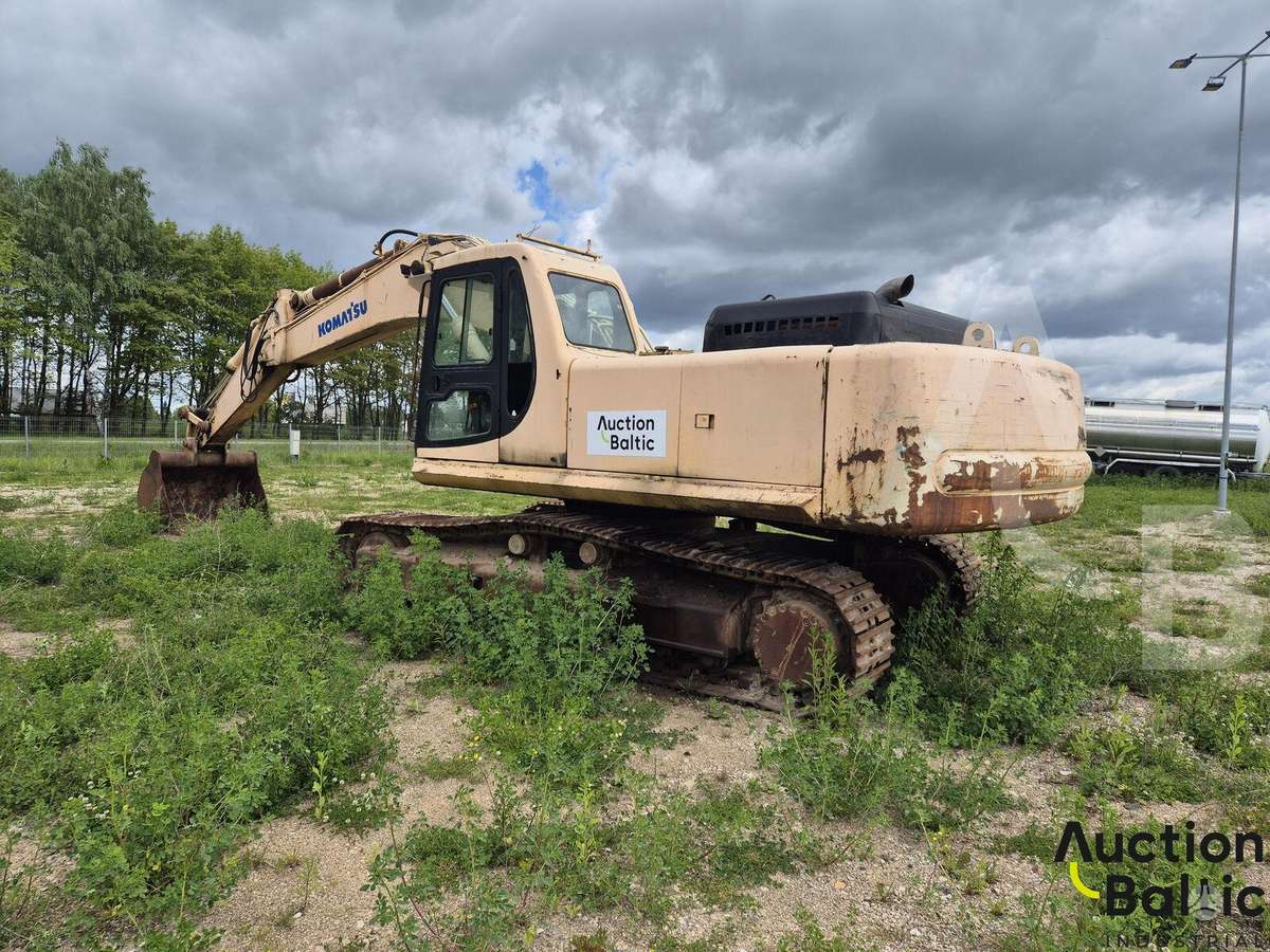 Komatsu PC340NLC-6K, экскаваторы