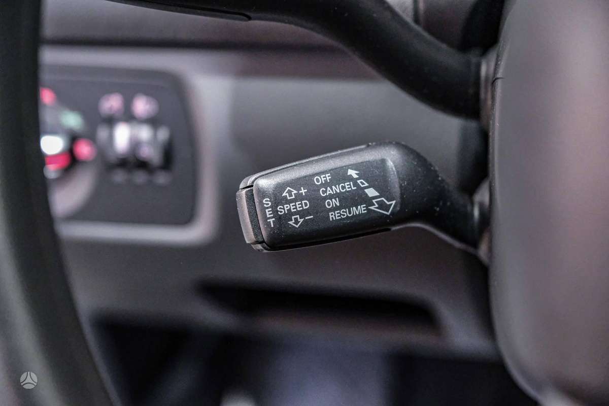 Audi A3, 1.6 l., hatchback