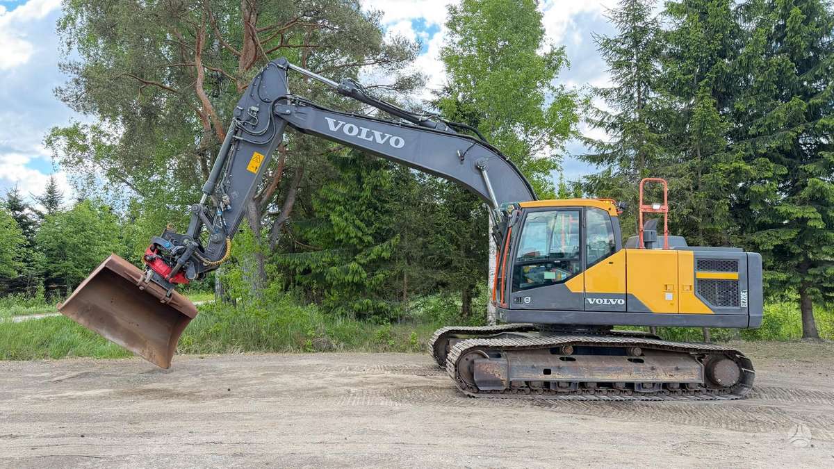 Volvo EC220EL + ENGCON, ekskavatori