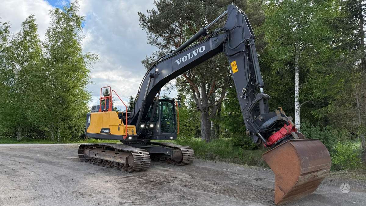 Volvo EC220EL + ENGCON, ekskavatori