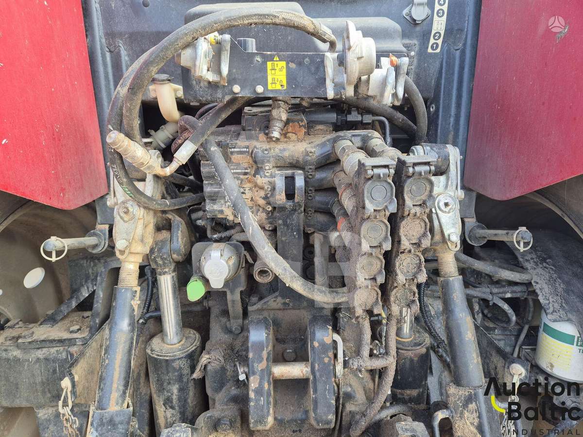 Case-IH Puma 160, tractors