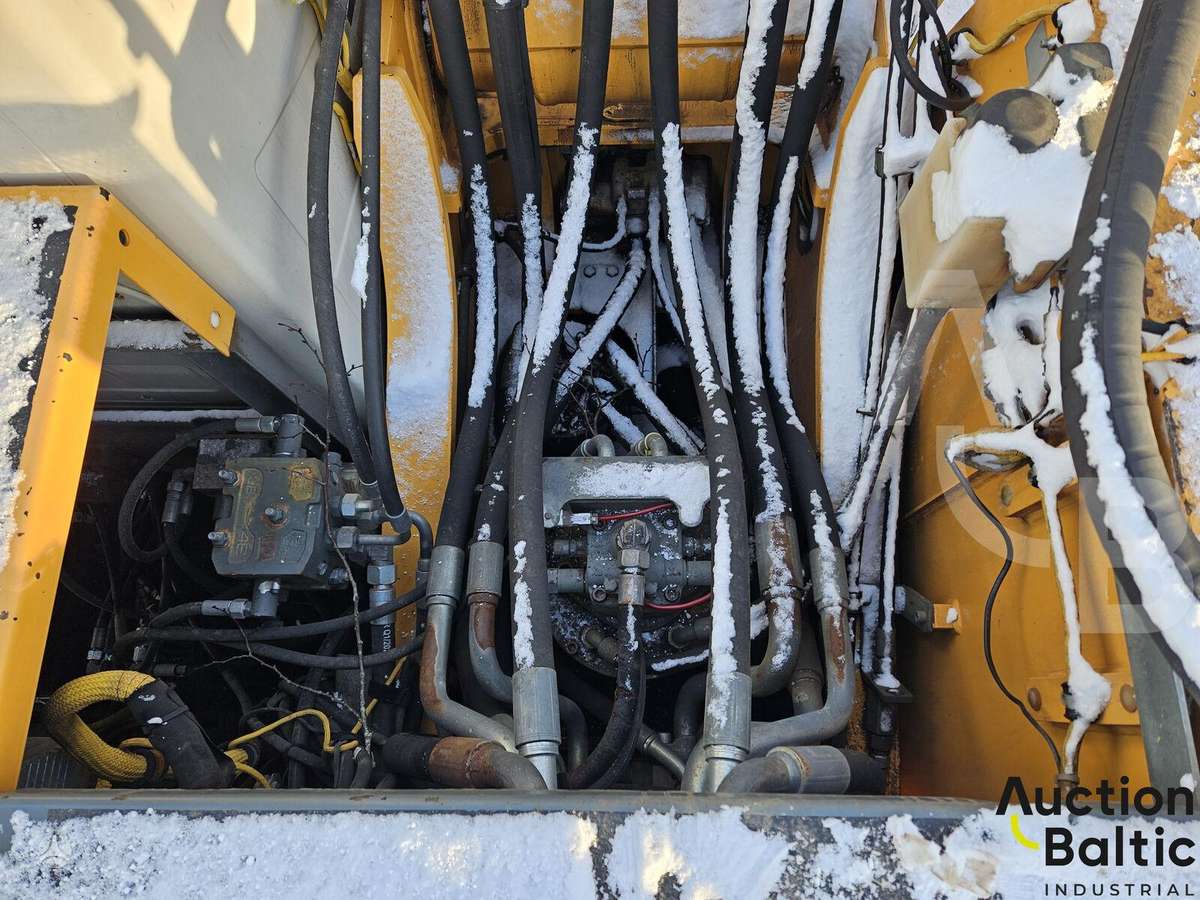 Liebherr R922 LC, экскаваторы