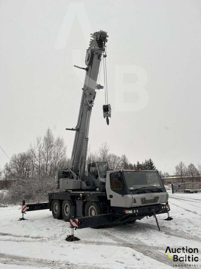 Grove GMK 3055, краны