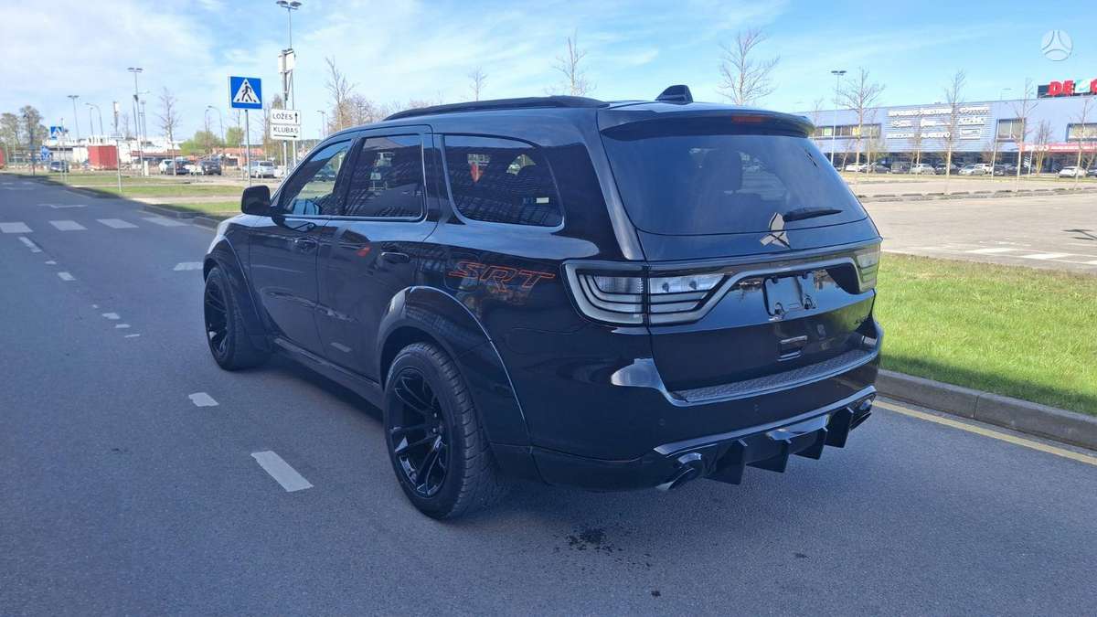 Dodge Durango, 6.4 l., off-road / crossover
