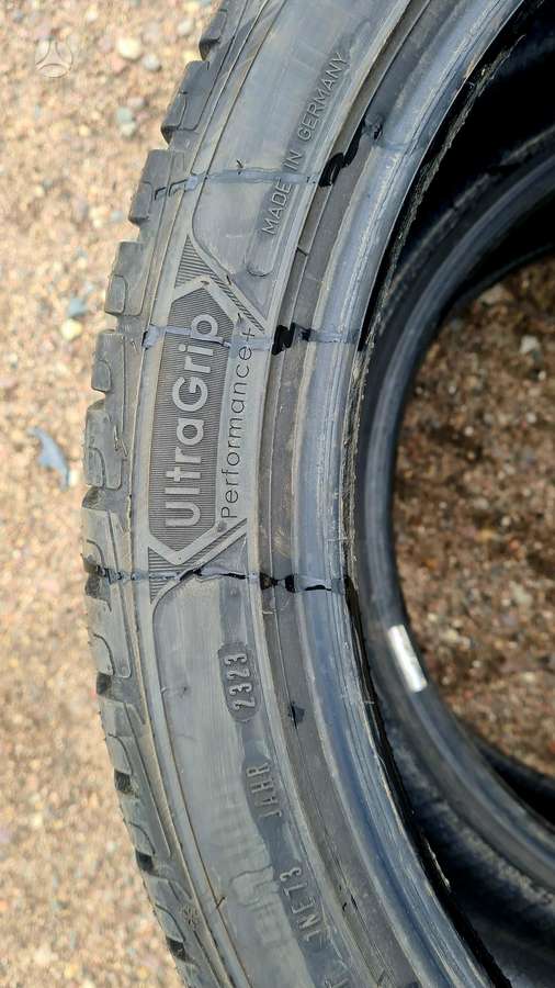 Goodyear UltraGrip Performance +, winter 255/40 R20