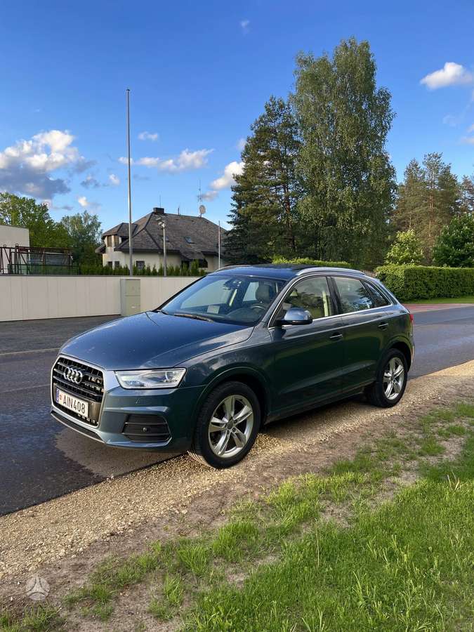 Audi Q3, 2.0 l., Внедорожник / Кроссовер