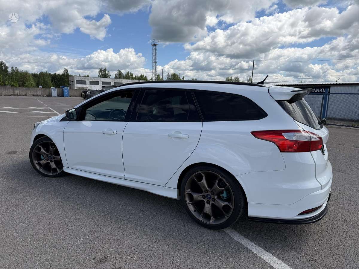 Ford Focus ST, wagon