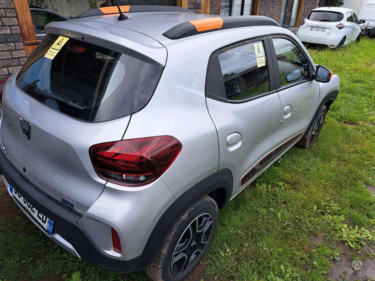 Dacia Spring, 33 kWh, hatchback
