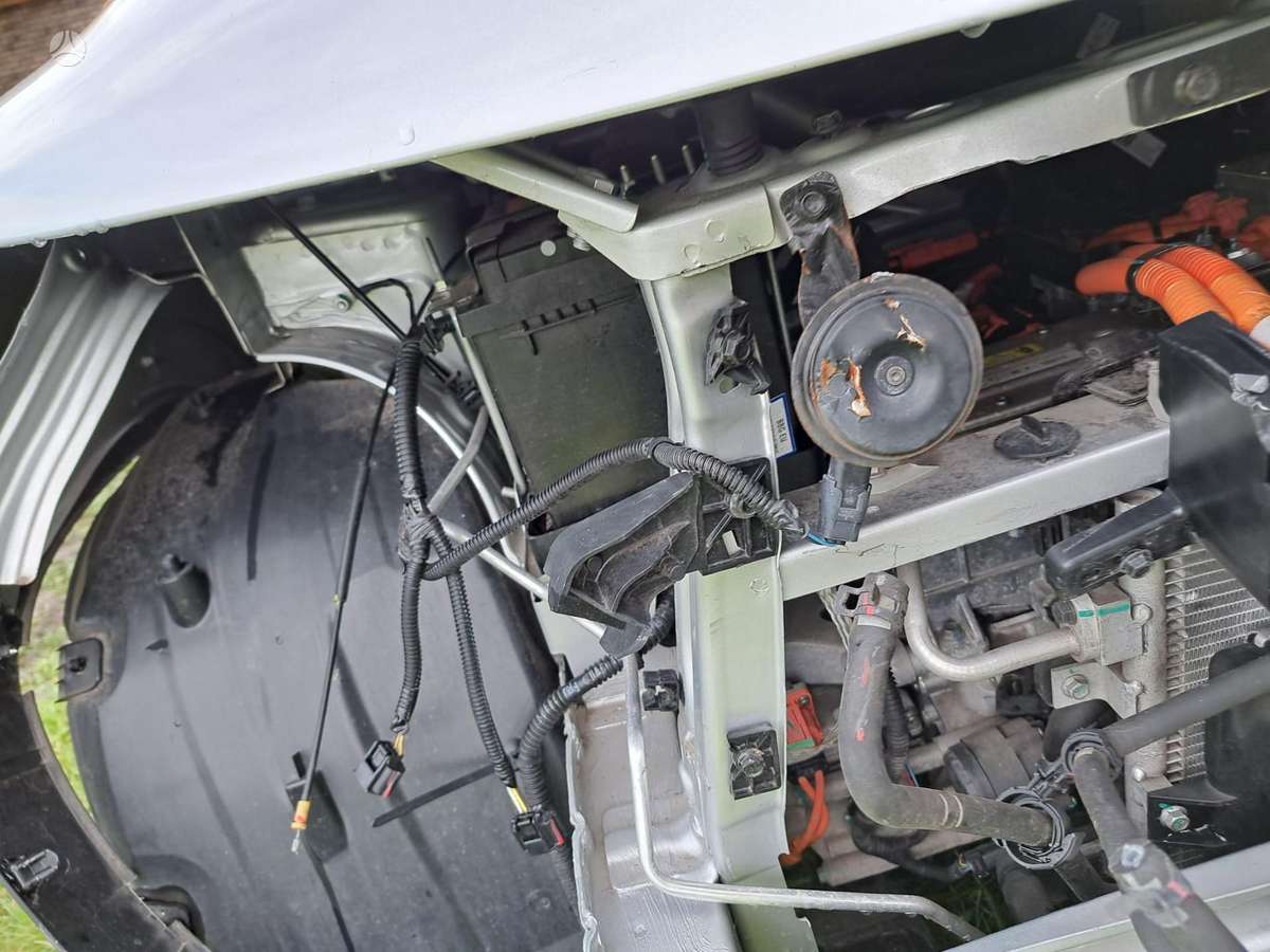 Dacia Spring, 33 kWh, hatchback