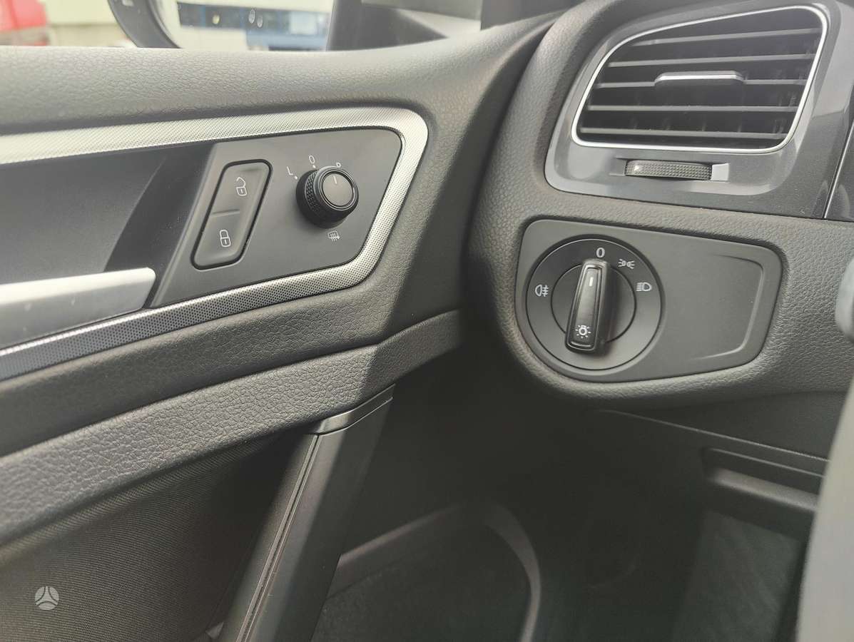 Volkswagen Golf, 1.4 l., hatchback