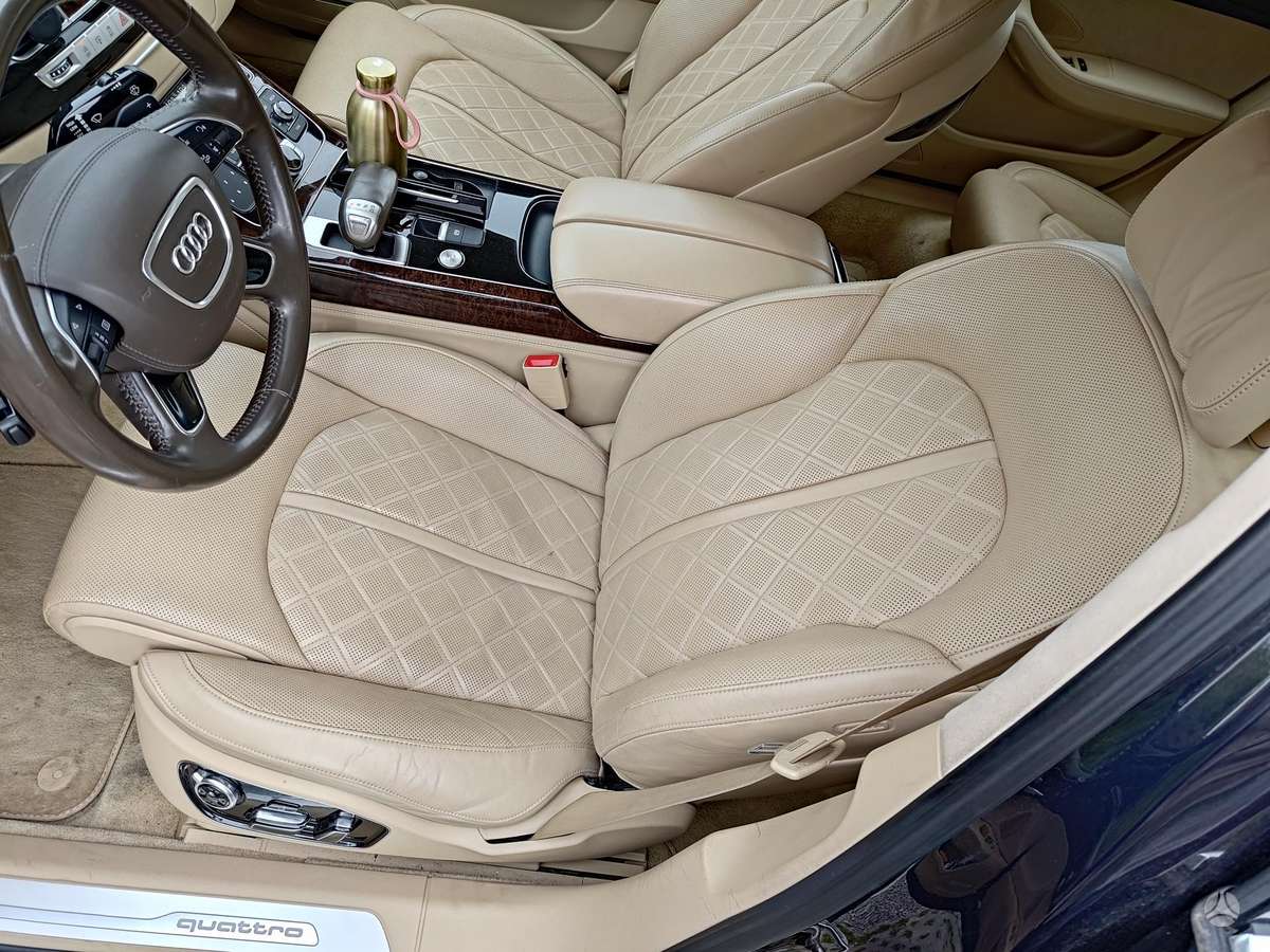 Audi A8 L, 4.0 l., Седан