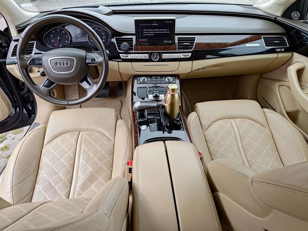 Audi A8 L, 4.0 l., Седан