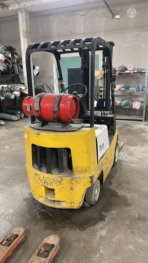 Yale GLC0, warehouse equipment
