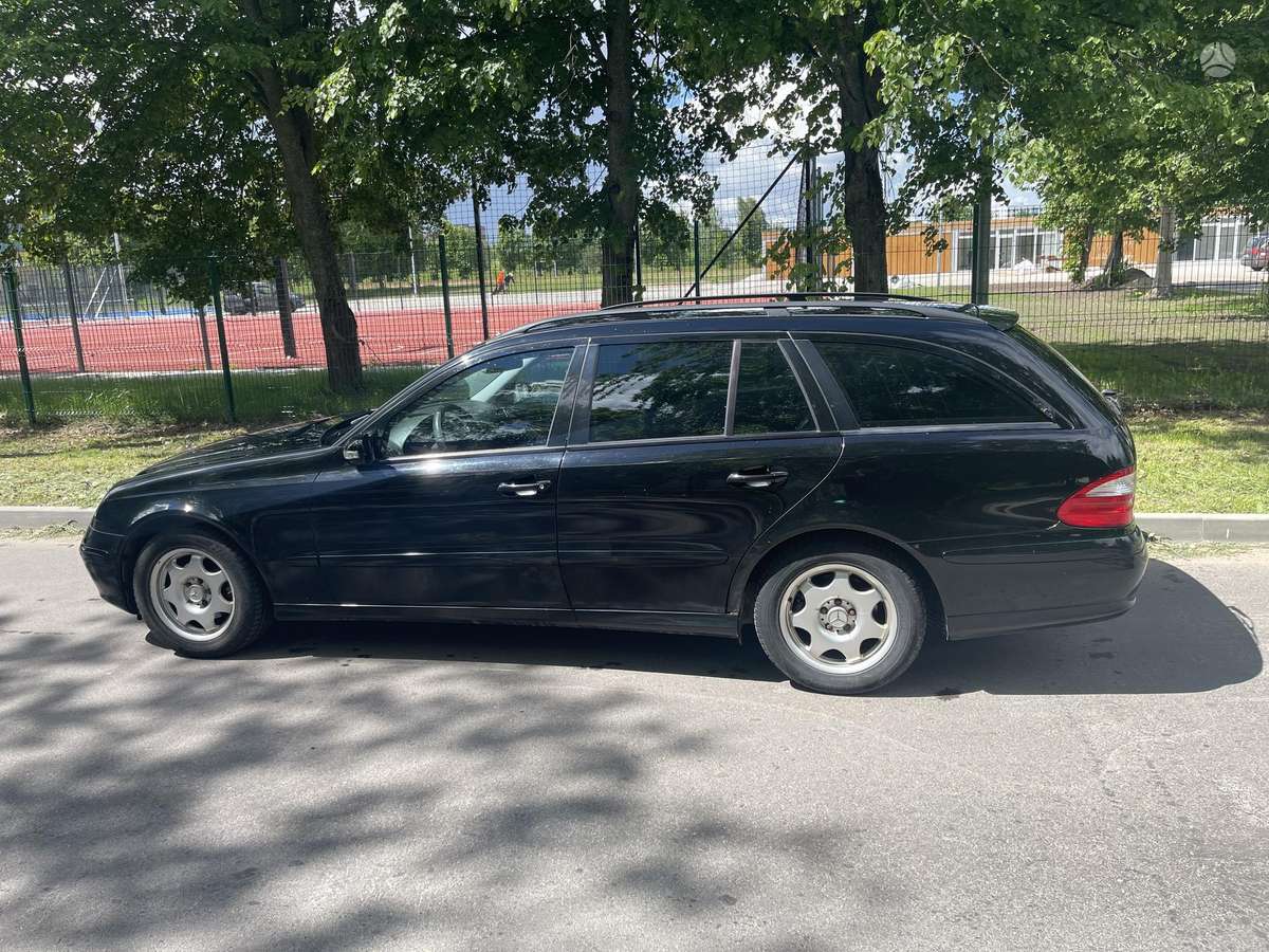 Mercedes-Benz E270, 2.7 l., Универсал