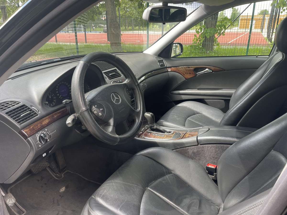 Mercedes-Benz E270, 2.7 l., Универсал