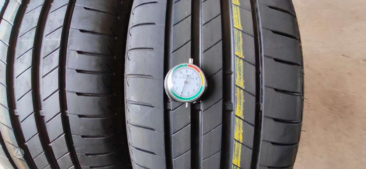 Bridgestone Turanza T005, летние 255/40 R18