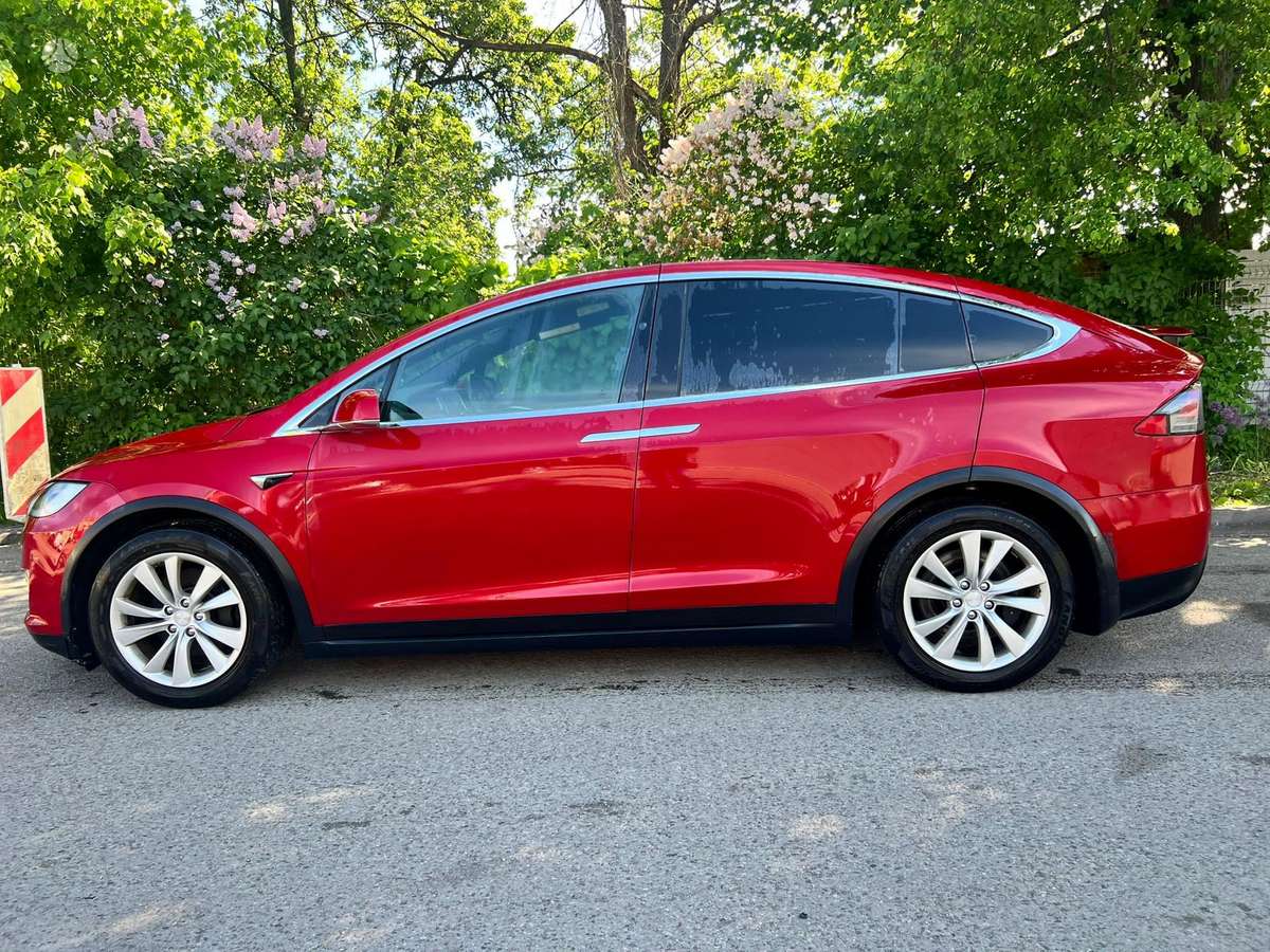 Tesla Model X, 75 kWh, off-road / crossover