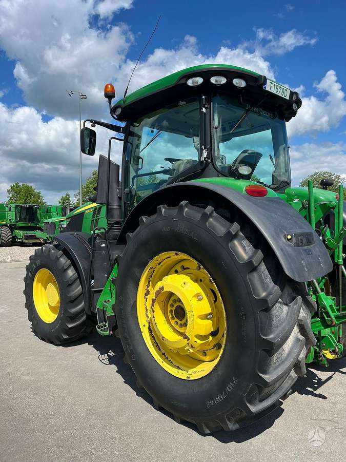John Deere 7310R, traktori