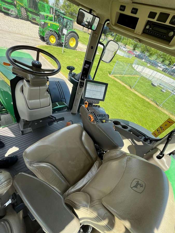 John Deere 7310R, traktori