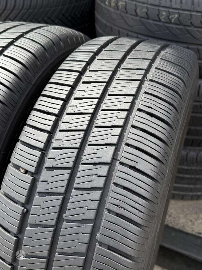 Hankook Vantra ST AS2, всесезонные 215/65 R16