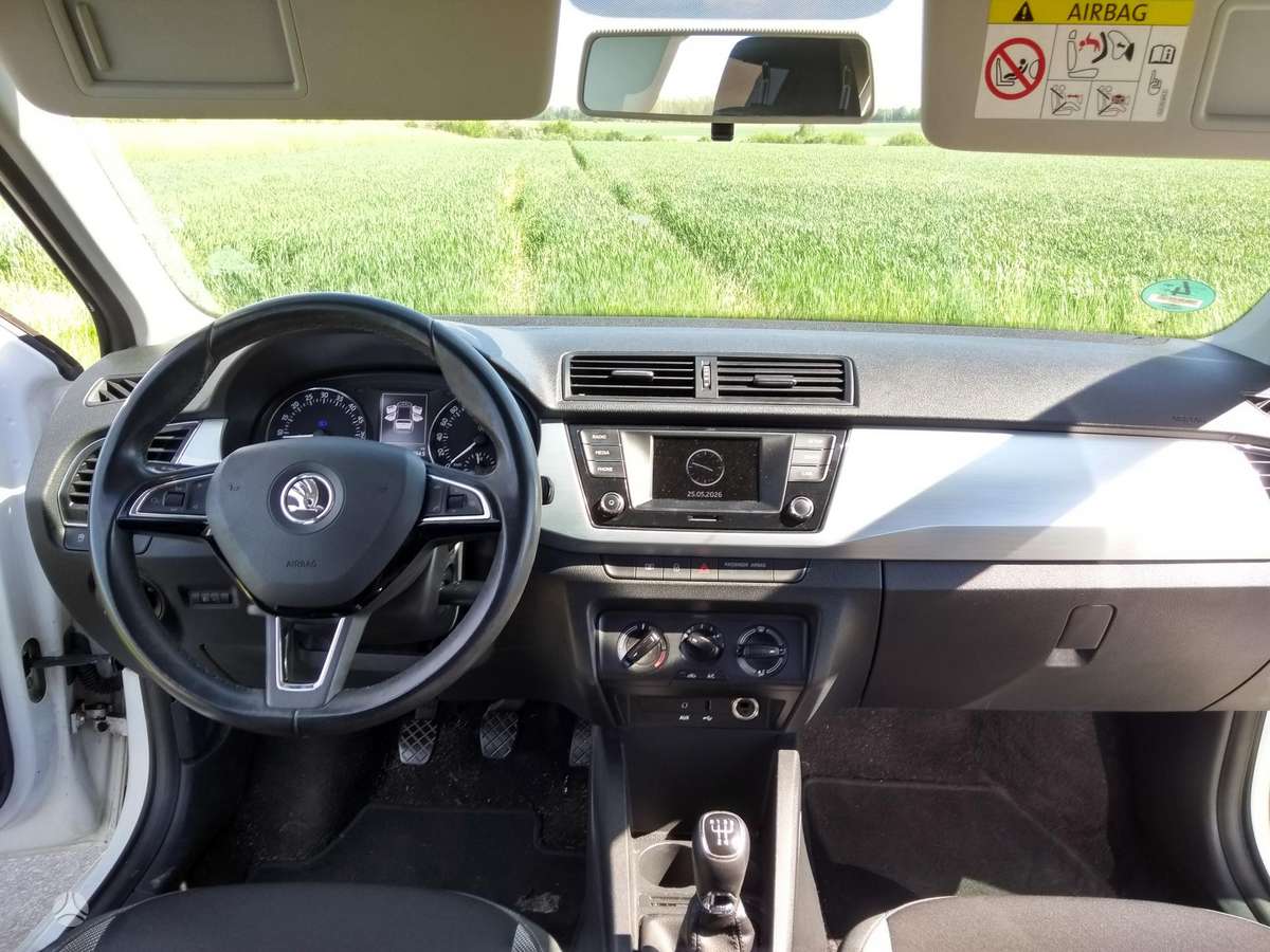 Škoda Fabia - 11