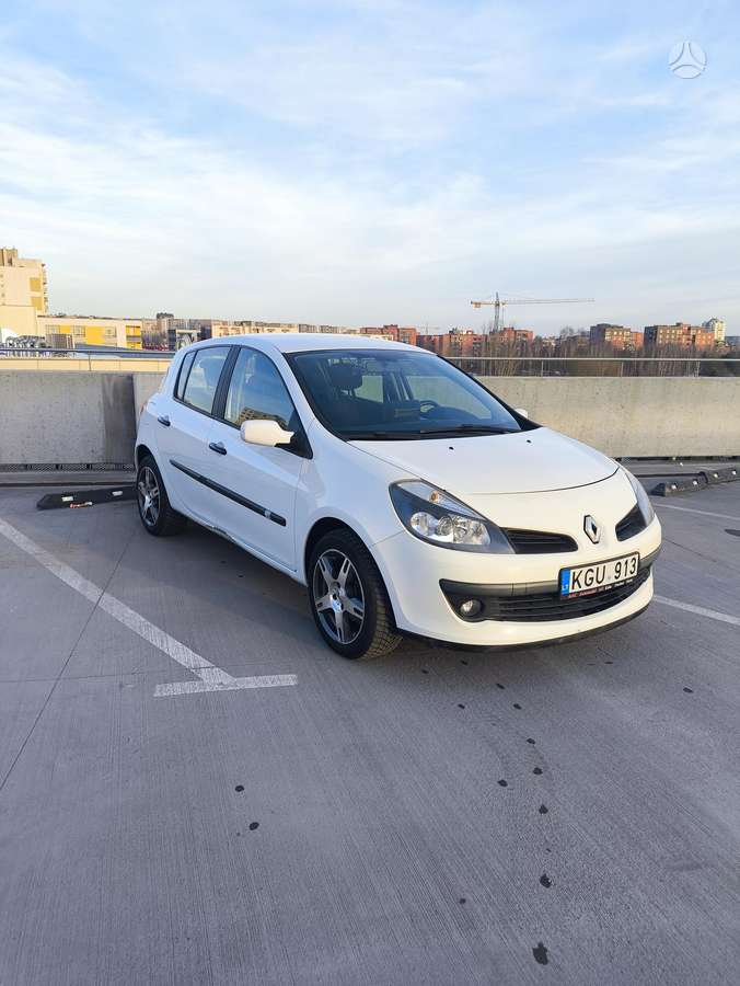 Renault Clio, 1.6 l., hatchback