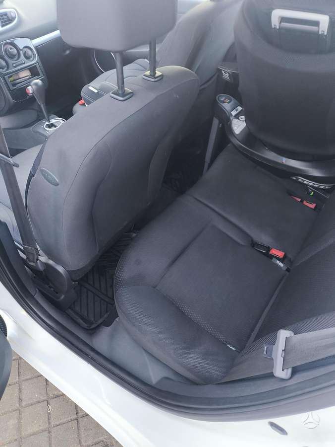 Renault Clio, 1.6 l., Хэтчбек