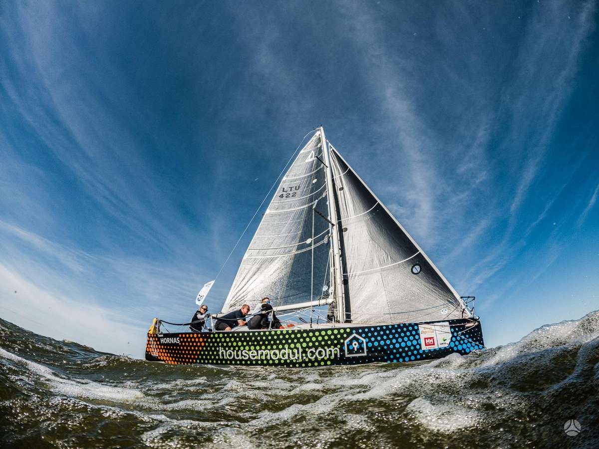 RS-280 RS-280, keelboats