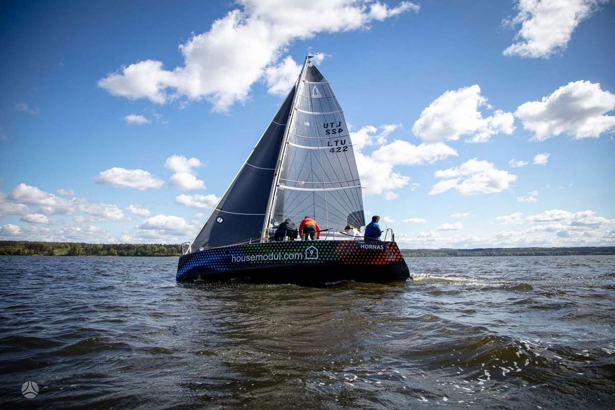 RS-280 RS-280, keelboats