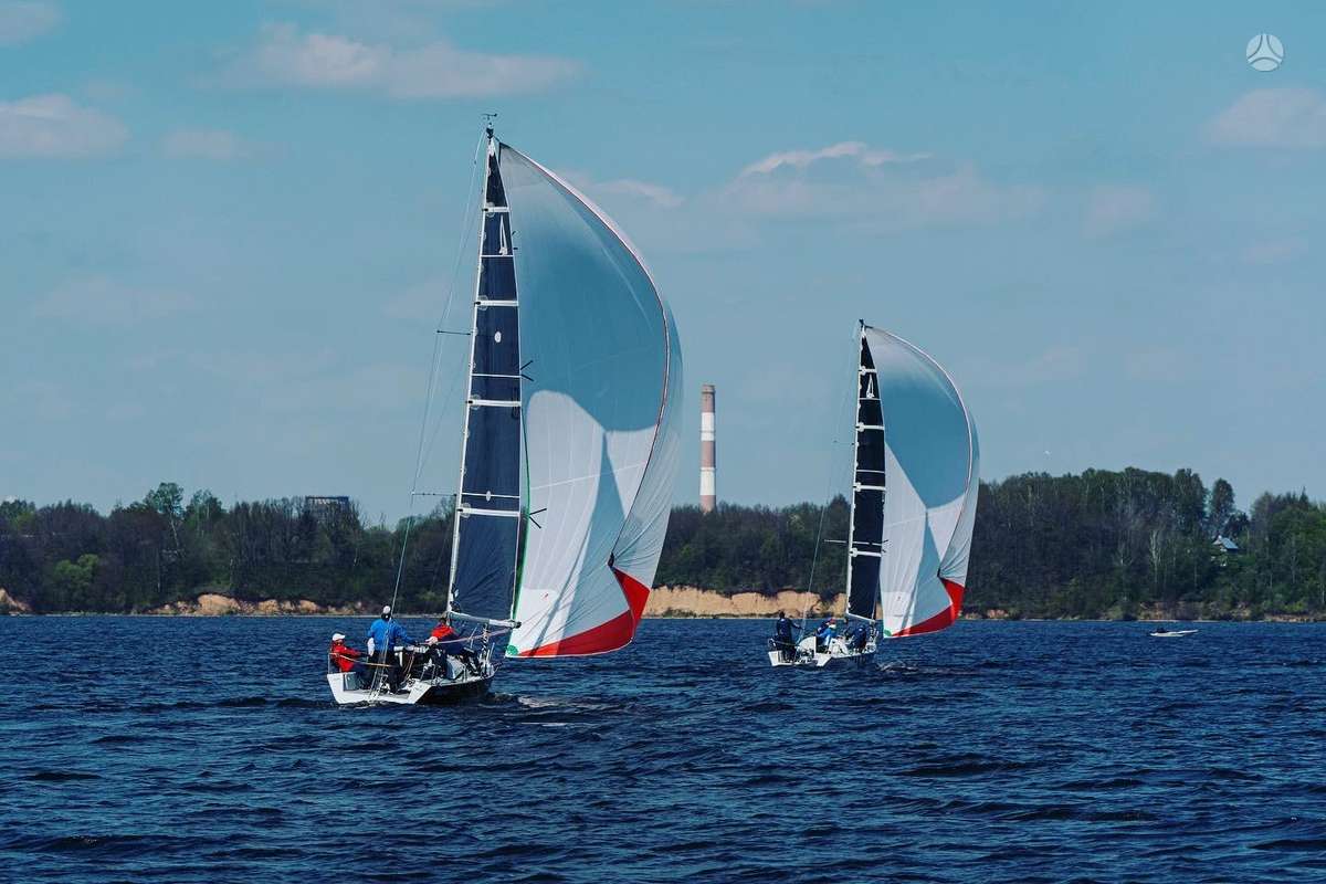 RS-280 RS-280, keelboats