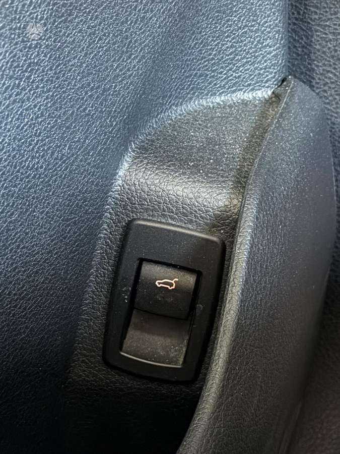 BMW 218 Gran Tourer, Минивэн