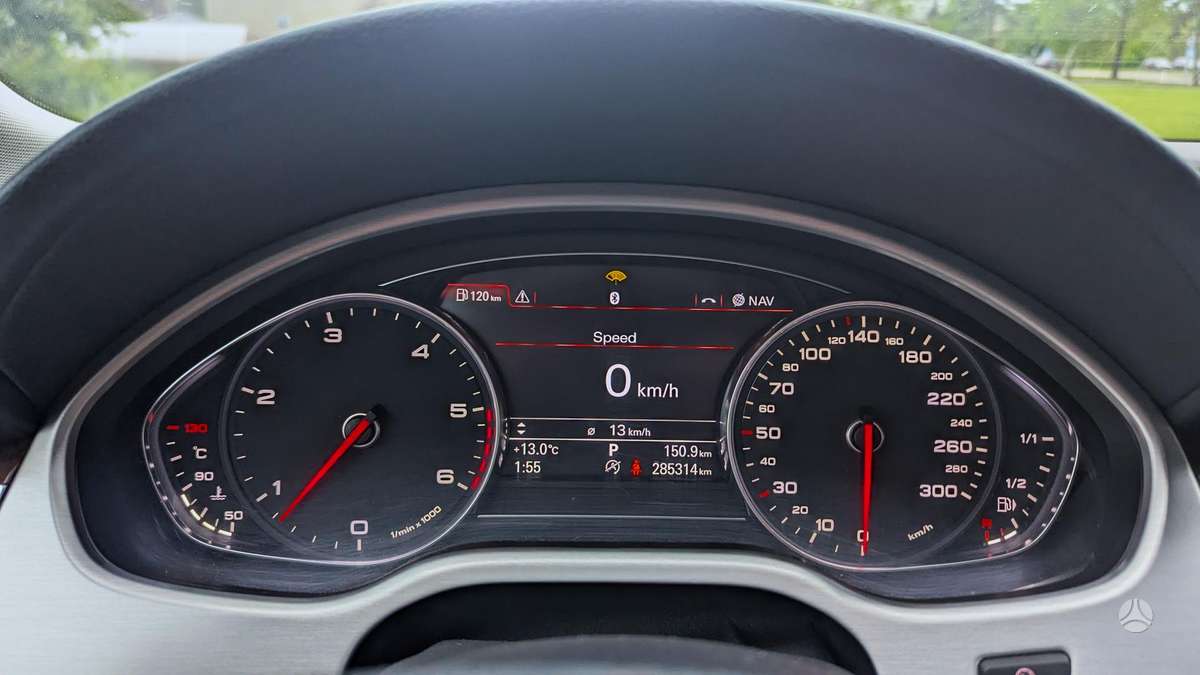 Audi A8, 3.0 l., Седан