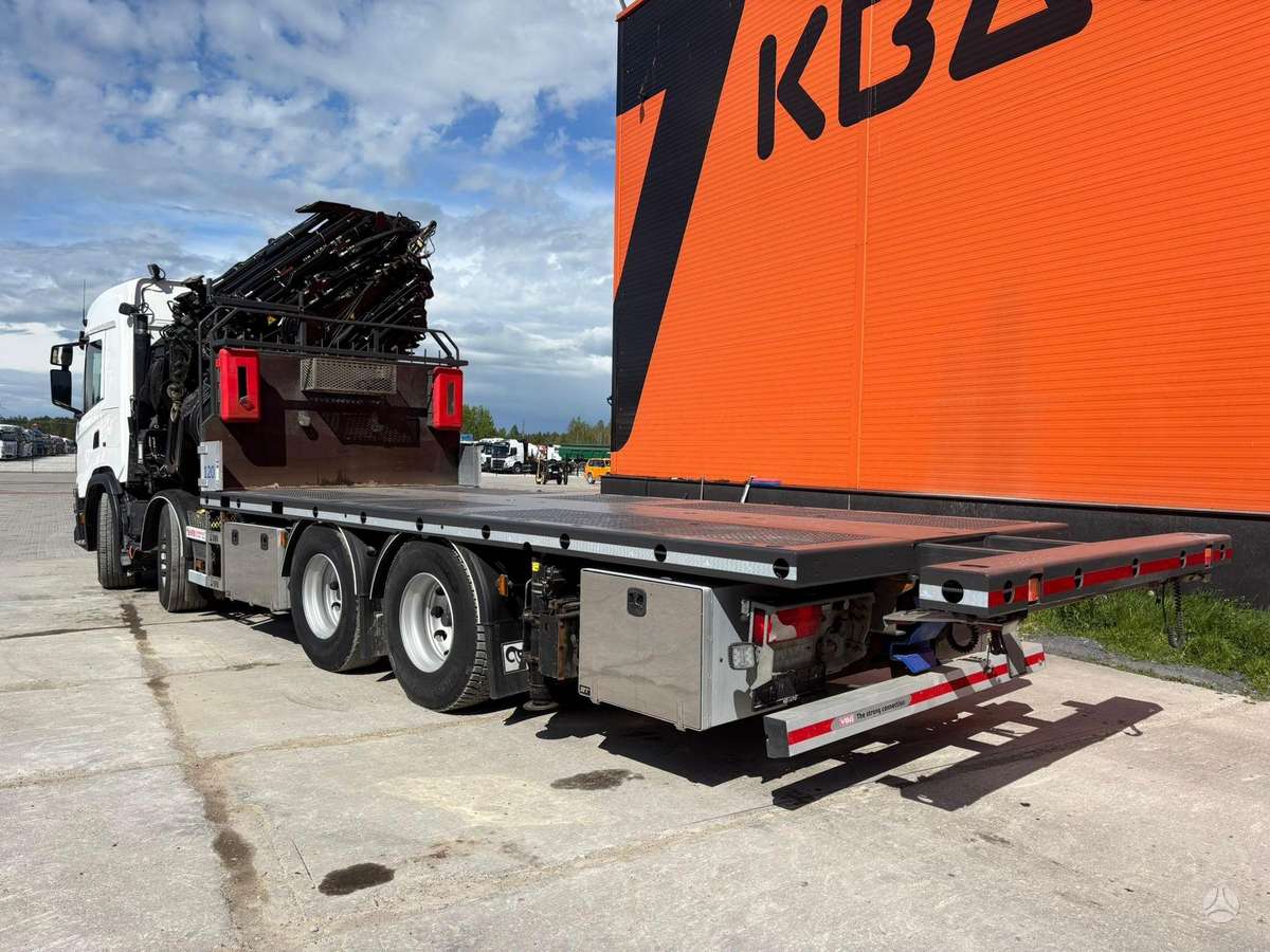 Scania G 500 8x4, с краном
