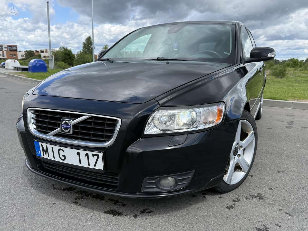 Volvo V50, 2.4 l., wagon