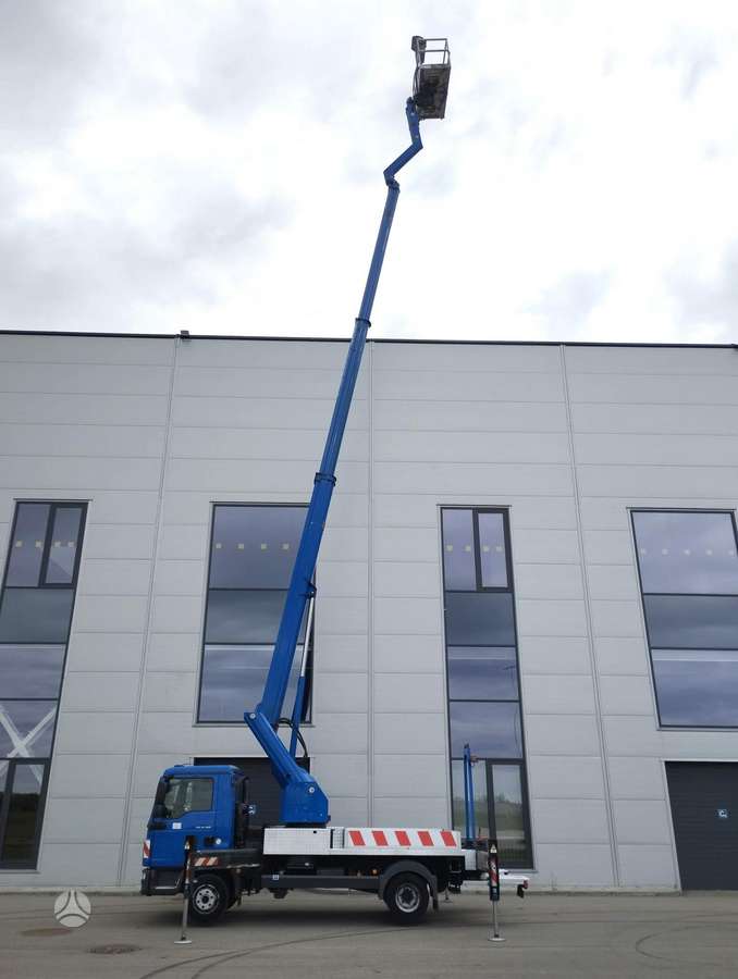 MAN Ruthmann Steiger T230, boom lift