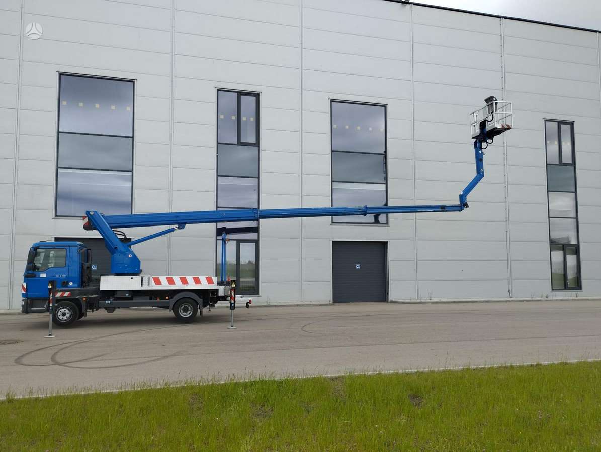 MAN Ruthmann Steiger T230, boom lift