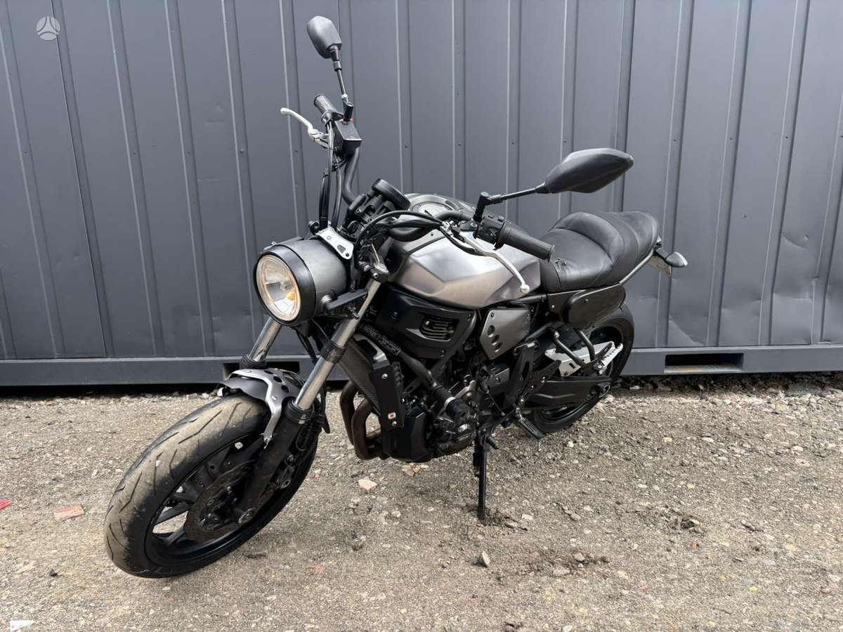 Yamaha XSR 700cc, street / classic